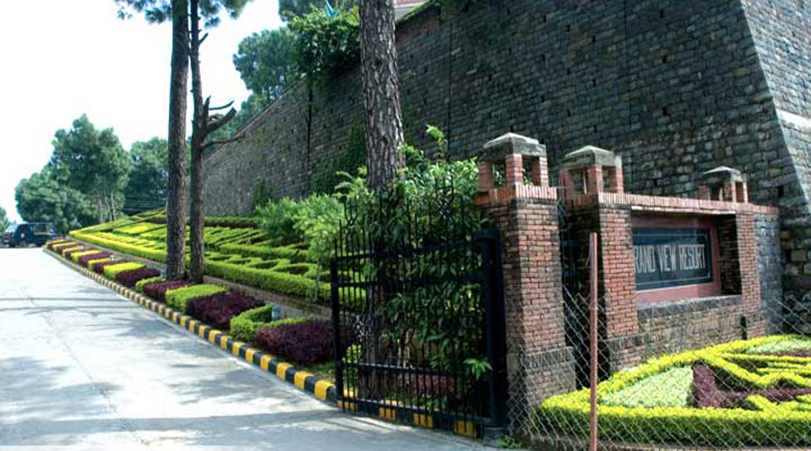 Entry gate