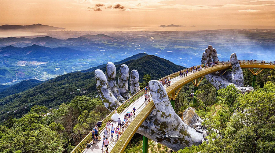 Golden Bridge Da Nanga