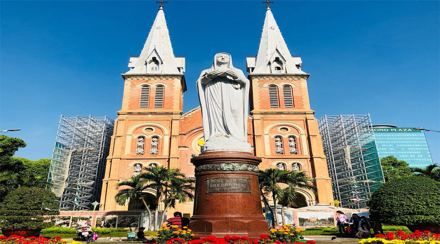 Notre Dame Cathedral , Ho Chi Minh City