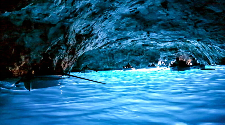 	Wooden Rowboat to the Blue Grotto, Capri