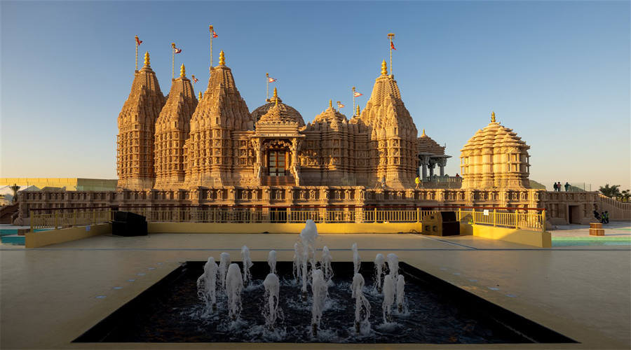 The side view of the BAPS Mandir