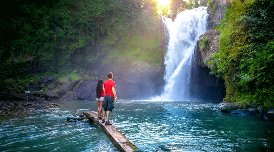 Tegenungan Waterfall , Bali