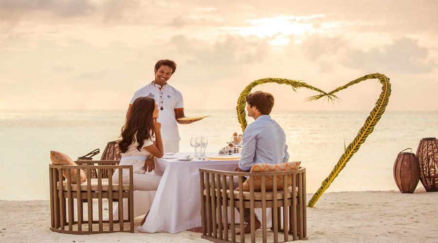 Honeymoon celebrate at Club Med