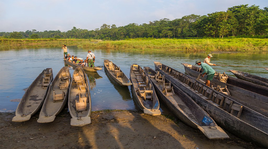 Small Boat ride Chitwan 