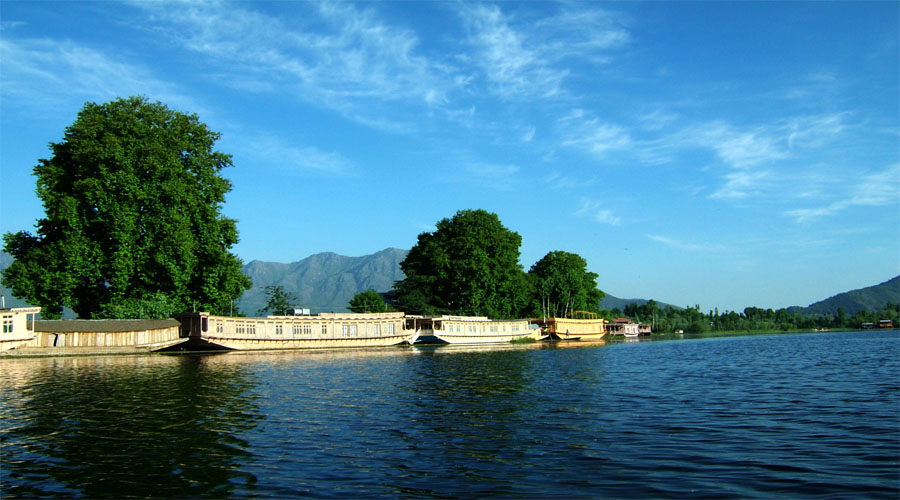 Nageen Lake Srinagar