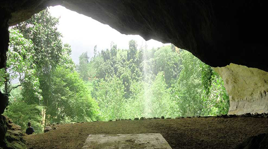 Belilena Caves
