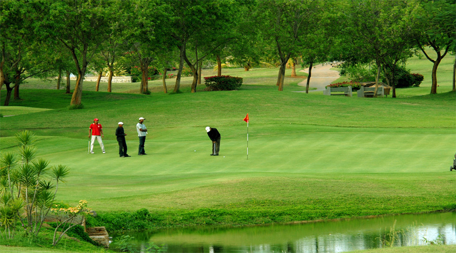 Golf Course,Srinagar