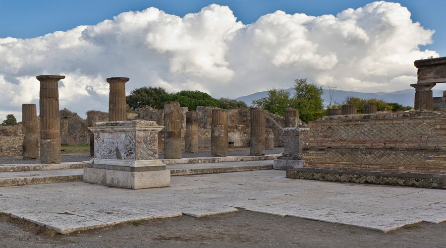Pompeii Day trip