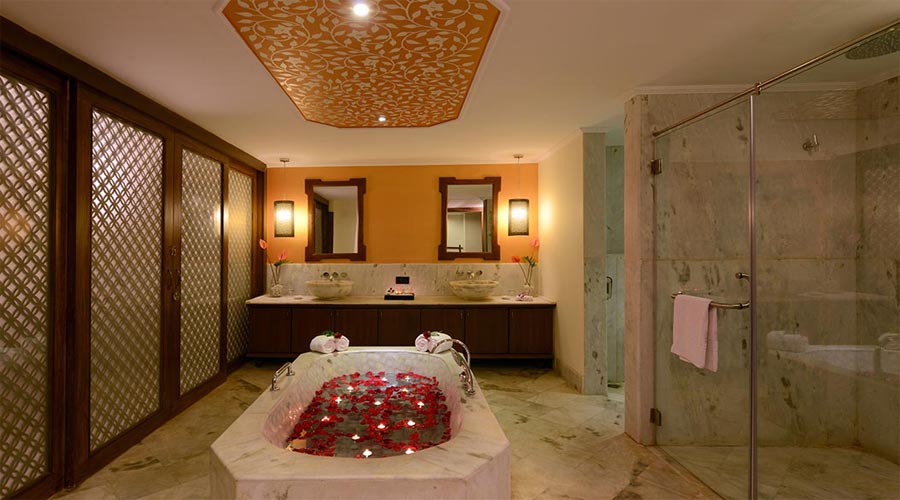 Rio-suites-bathroom