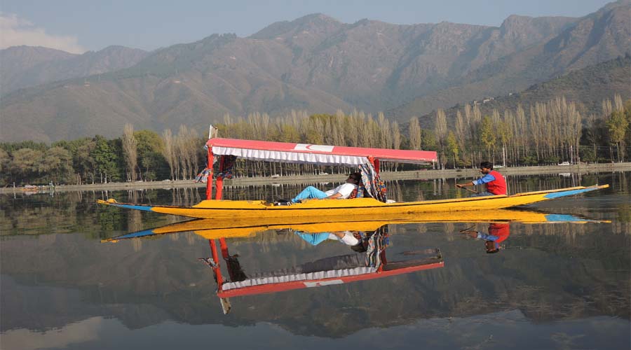 Shikara Boat in Srinagar