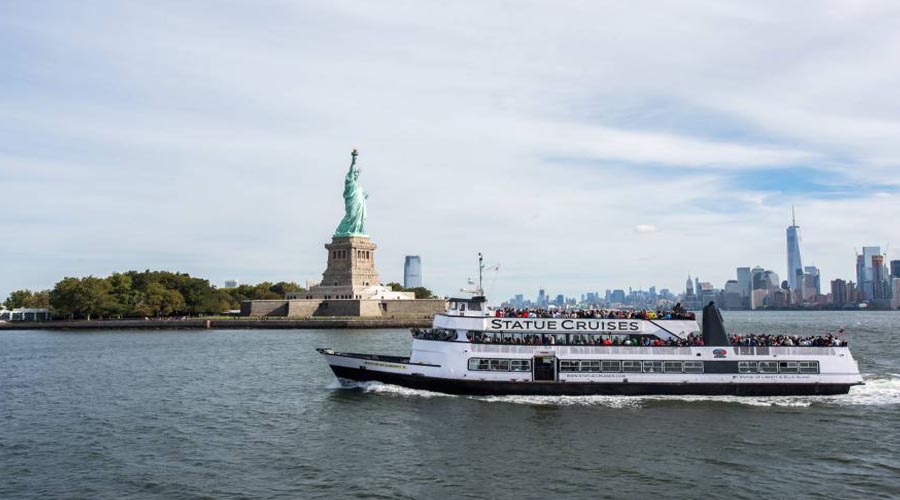 Statue of Liberty cruise, New York
