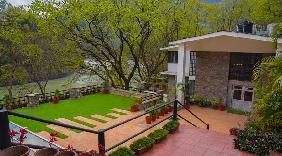 Summit by the ganges resort & spa