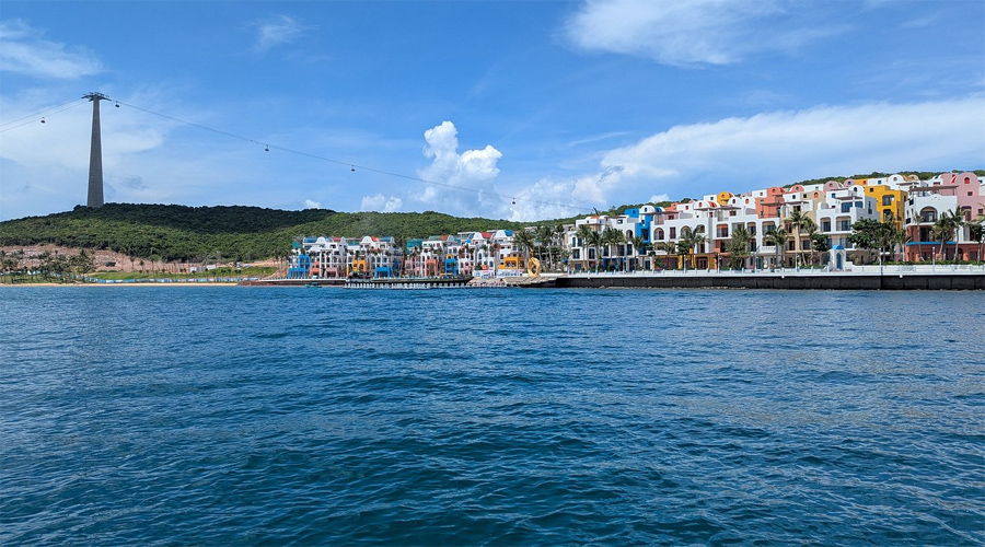 Tropical waters 